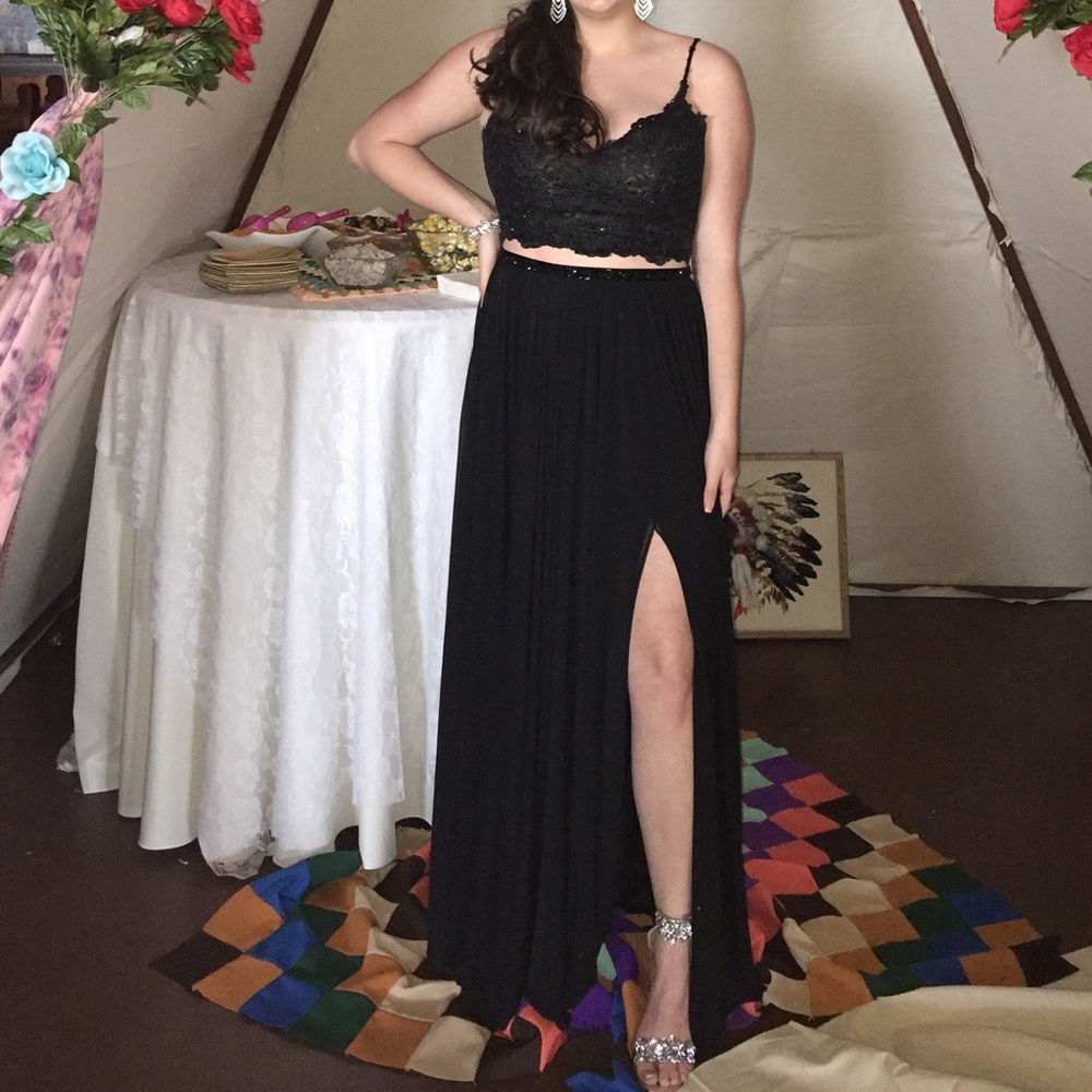 Sherri Hill Prom Dress